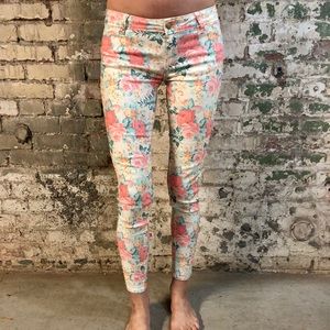 ZARA Floral Jeggings